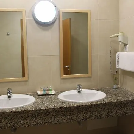 Aquamar 3* Албуфейра