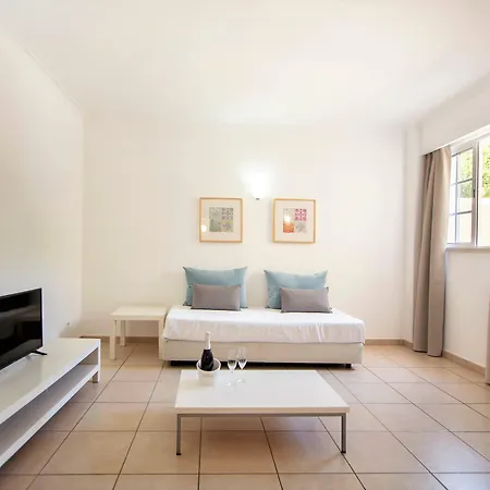 Aquamar Apartmanhotel