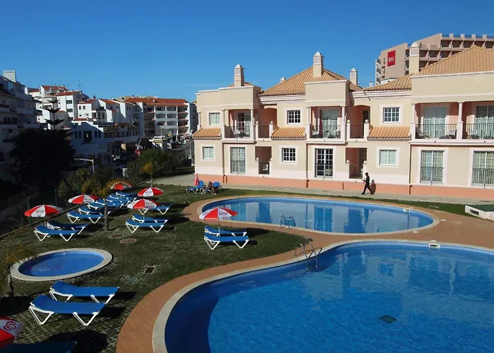 Aquamar Апарт-готель